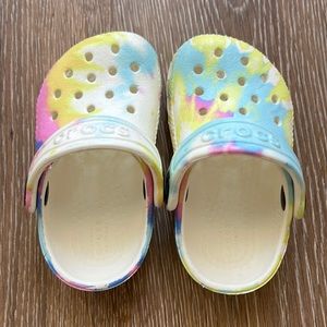 CROCS | Rainbow crocs for toddler 4C